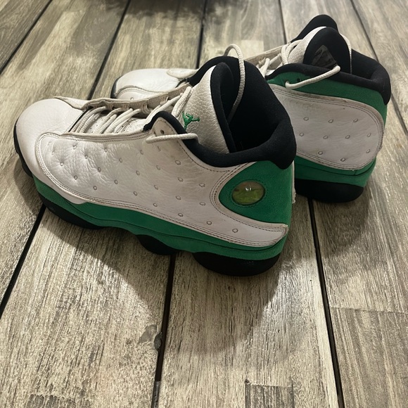 Air Jordan 13 retro Lucky Green size 10 sneaker shoes - Picture 2 of 5